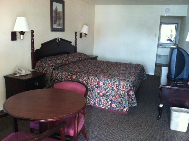 Knights Inn San Angelo Habitación foto